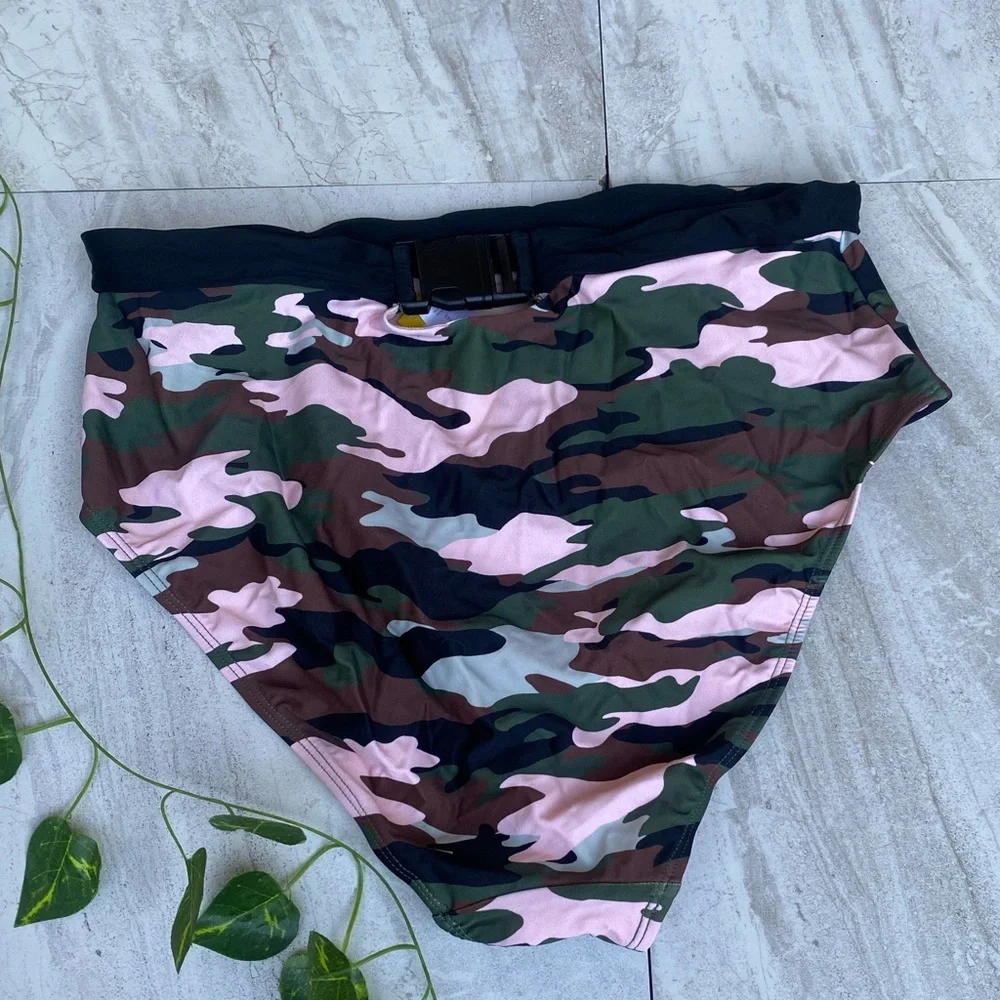 No boundaries Camouflage NEW Swimsuit Bikini Set swimwear Camo Medium Large
